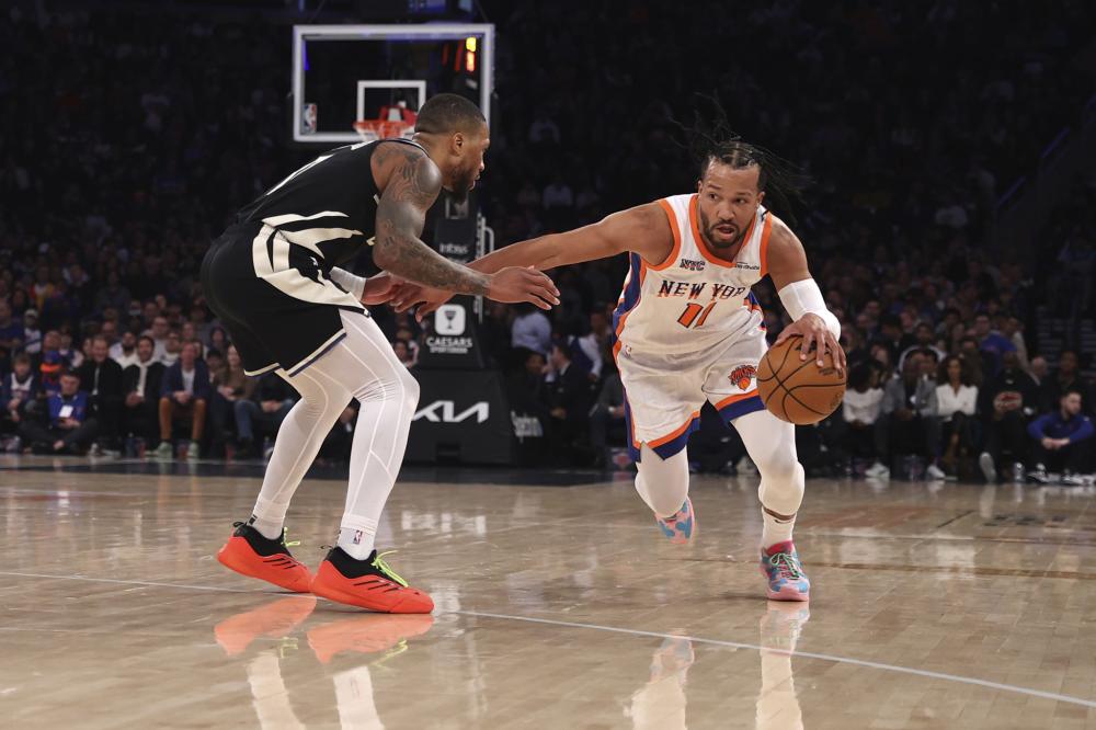 场比赛的首 场比赛的首